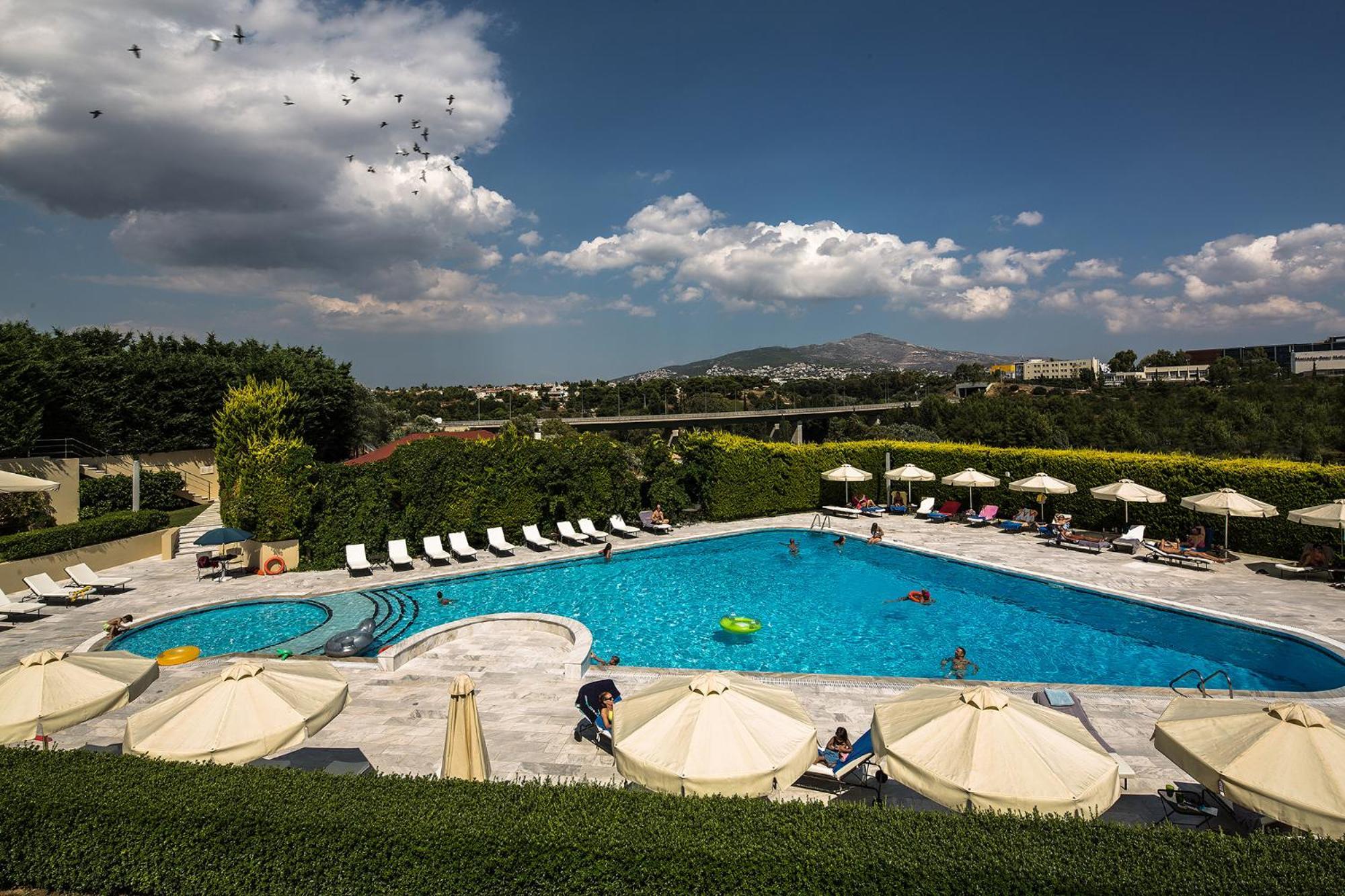 Dekelia Hotel Афіни Екстер'єр фото